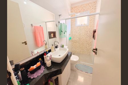 Casa à venda com 125m², 2 quartos e 2 vagasBanheiro Social