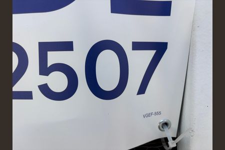 Casa à venda com 125m², 2 quartos e 2 vagasPlaquinha instalada VGEF-555