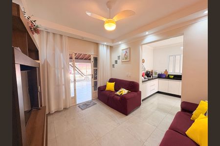 Sala de casa à venda com 2 quartos, 125m² em Parque Residencial Jundiaí, Jundiaí