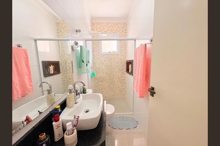 Casa à venda com 125m², 2 quartos e 2 vagasBanheiro Social