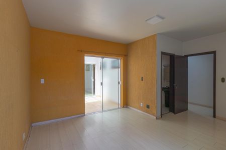 Casa para alugar com 158m², 4 quartos e sem vaga Casa para alugar com 158m², 4 quartos e sem vagaSuíte 1