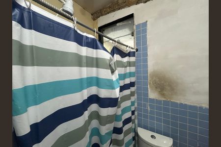 Casa para alugar com 198m², 4 quartos e sem vagaBanheiro