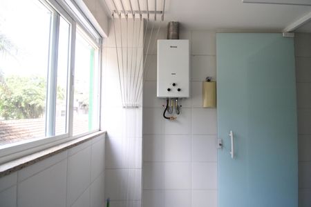 Apartamento para alugar com 99m², 3 quartos e 1 vagaÁrea de serviço