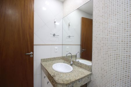 Apartamento para alugar com 99m², 3 quartos e 1 vagaBanheiro da suíte