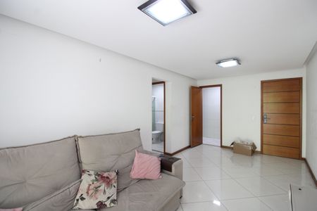 Sala de apartamento para alugar com 3 quartos, 99m² em Pechincha, Rio de Janeiro
