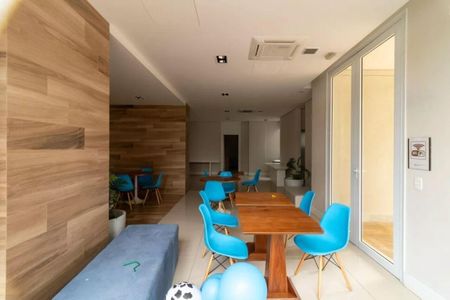 Apartamento à venda com 2 quartos, 62m² em Vila Anastácio, São Paulo