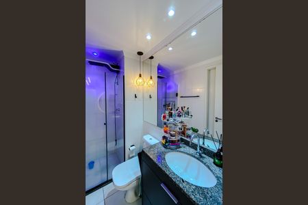 Apartamento à venda com 38m², 2 quartos e 1 vaga Apartamento à venda com 38m², 2 quartos e 1 vagaBanheiro