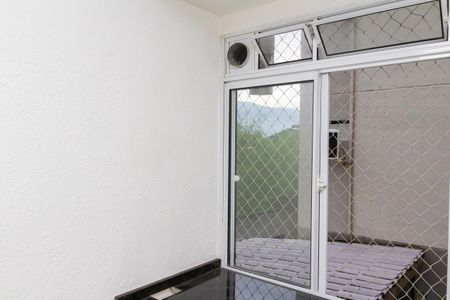 Apartamento para alugar com 42m², 2 quartos e 1 vagaÁrea de Serviço
