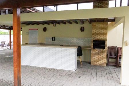 Apartamento para alugar com 42m², 2 quartos e 1 vagaÁrea comum - Churrasqueira