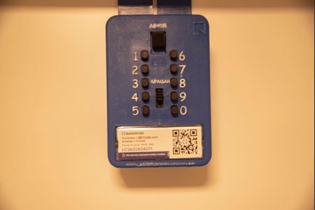 Studio à venda com 43m², 1 quarto e sem vagaLockbox