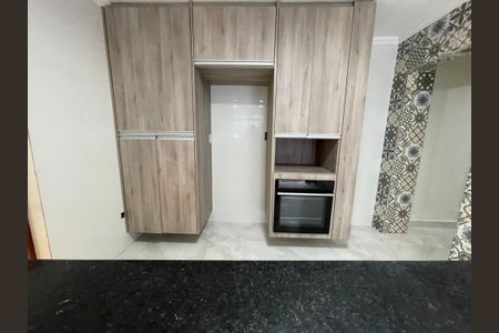 Casa para alugar com 240m², 4 quartos e 1 vagaCozinha