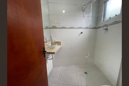 Casa para alugar com 240m², 4 quartos e 1 vagaBanheiro 1