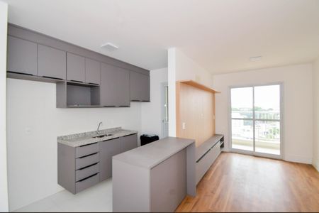 Sala de apartamento para alugar com 2 quartos, 55m² em Vila Galvão, Guarulhos