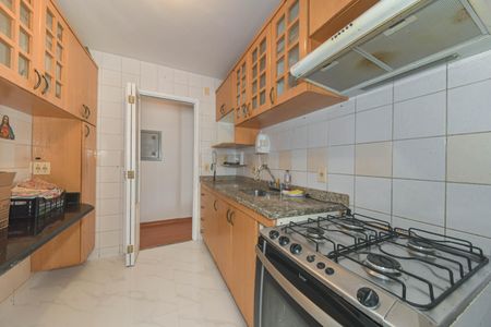 Apartamento para alugar com 70m², 3 quartos e 2 vagas Apartamento para alugar com 70m², 3 quartos e 2 vagasCozinha