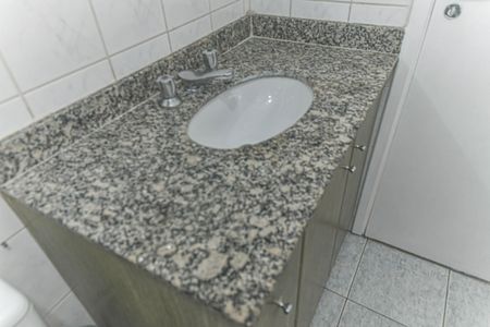 Apartamento para alugar com 70m², 3 quartos e 2 vagas Apartamento para alugar com 70m², 3 quartos e 2 vagasBanheiro Social