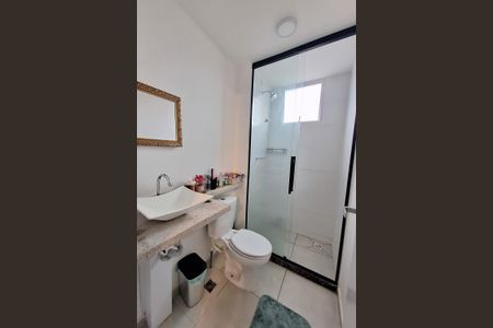 Apartamento para alugar com 47m², 2 quartos e 1 vaga Apartamento para alugar com 47m², 2 quartos e 1 vagaBanheiro