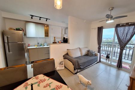 Sala de apartamento para alugar com 2 quartos, 47m² em Figueira, Duque de Caxias