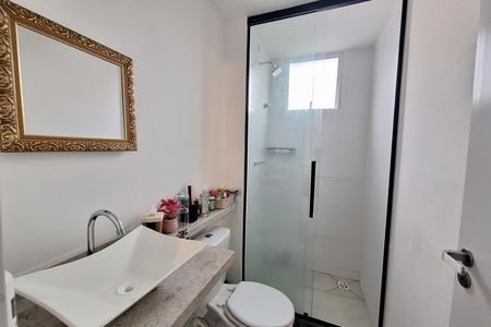 Apartamento para alugar com 47m², 2 quartos e 1 vaga Apartamento para alugar com 47m², 2 quartos e 1 vagaBanheiro