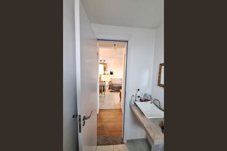 Apartamento para alugar com 47m², 2 quartos e 1 vaga Apartamento para alugar com 47m², 2 quartos e 1 vagaBanheiro