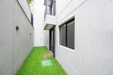 Quintal de kitnet/studio à venda com 1 quarto, 41m² em Vila da Saúde, São Paulo