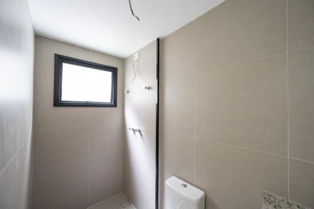 Studio à venda com 38m², 1 quarto e sem vaga Studio à venda com 38m², 1 quarto e sem vagaBanheiro Social