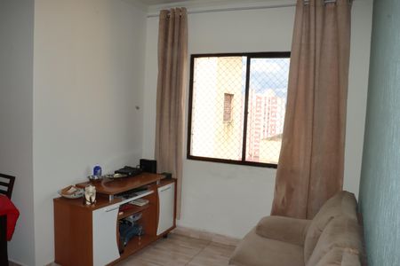 Apartamento para alugar com 2 quartos, 48m² em Jardim Vitória, Embu das Artes
