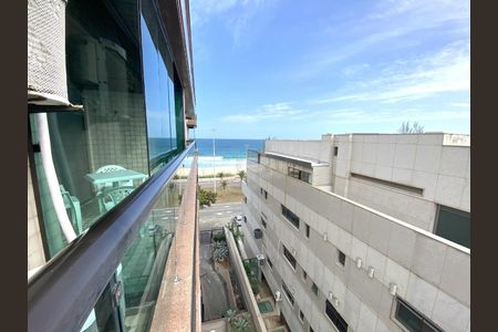 Apartamento à venda com 86m², 2 quartos e 1 vaga