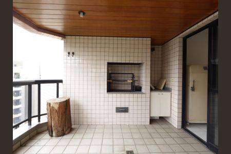 Apartamento à venda com 212m², 3 quartos e 3 vagasVaranda gourmet