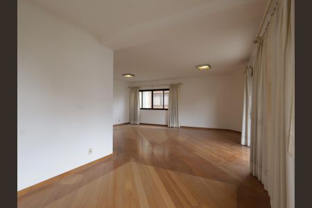 Apartamento à venda com 212m², 3 quartos e 3 vagasSala