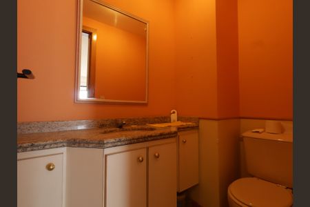 Apartamento à venda com 212m², 3 quartos e 3 vagasLavabo