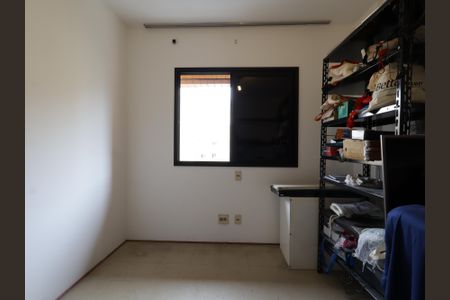 Apartamento à venda com 212m², 3 quartos e 3 vagasSuíte 2