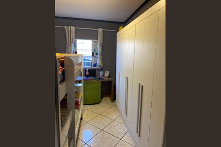 Casa para alugar com 3 quartos, 300m² em Vila Ema, São Paulo