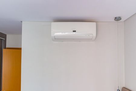 Apartamento à venda com 92m², 2 quartos e 2 vagasDetalhe - Suíte 