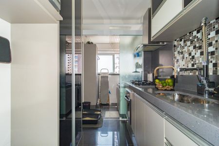 Apartamento à venda com 92m², 2 quartos e 2 vagasCozinha
