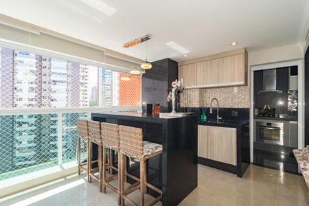 Apartamento à venda com 92m², 2 quartos e 2 vagasVaranda