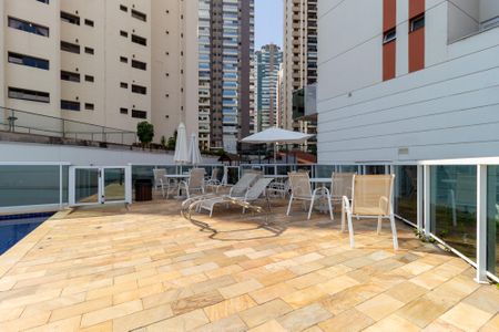 Apartamento à venda com 92m², 2 quartos e 2 vagasPiscina
