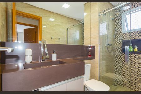 Apartamento à venda com 92m², 2 quartos e 2 vagasBanheiro - Social