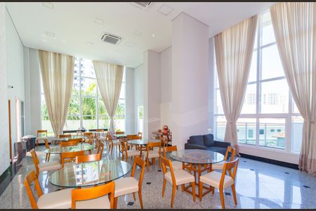 Apartamento à venda com 92m², 2 quartos e 2 vagasSalão de Festas