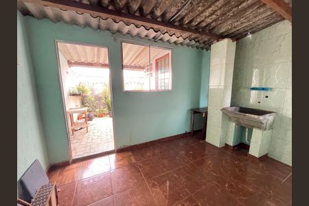 Casa para alugar com 70m², 2 quartos e sem vaga Casa para alugar com 70m², 2 quartos e sem vagaCozinha e Área de Serviço