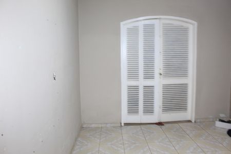 Quarto 1 de casa para alugar com 2 quartos, 70m² em Jardim Nossa Senhora das Gracas, Cotia
