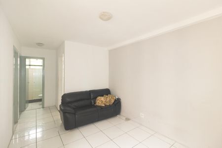 Sala de apartamento para alugar com 2 quartos, 40m² em Cosmos, Rio de Janeiro