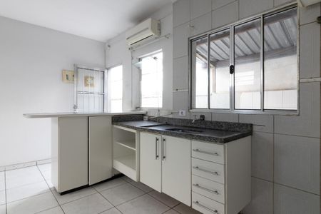 Apartamento para alugar com 49m², 2 quartos e sem vaga Apartamento para alugar com 49m², 2 quartos e sem vagaCozinha