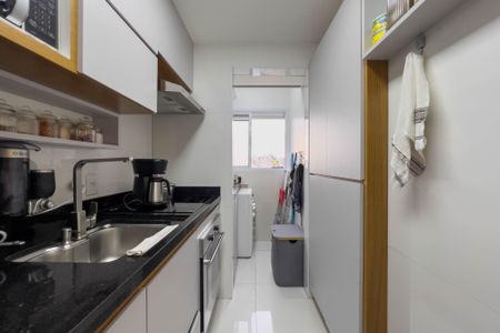 Apartamento à venda com 45m², 2 quartos e 1 vagaCozinha e área de serviço 