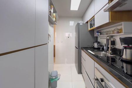 Apartamento à venda com 45m², 2 quartos e 1 vagaCozinha e área de serviço 