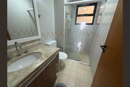 Apartamento à venda com 90m², 3 quartos e 2 vagasBanheiro