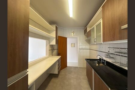 Apartamento à venda com 90m², 3 quartos e 2 vagasCozinha