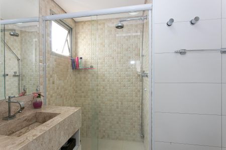 Apartamento à venda com 54m², 2 quartos e 1 vaga Apartamento à venda com 54m², 2 quartos e 1 vagaBanheiro