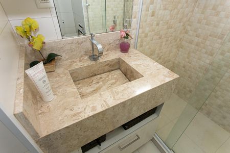 Apartamento à venda com 54m², 2 quartos e 1 vaga Apartamento à venda com 54m², 2 quartos e 1 vagaBanheiro