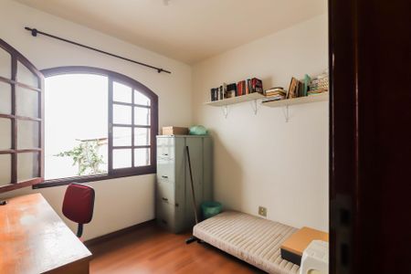 Casa para alugar com 130m², 4 quartos e 2 vagas Casa para alugar com 130m², 4 quartos e 2 vagasQuarto 2