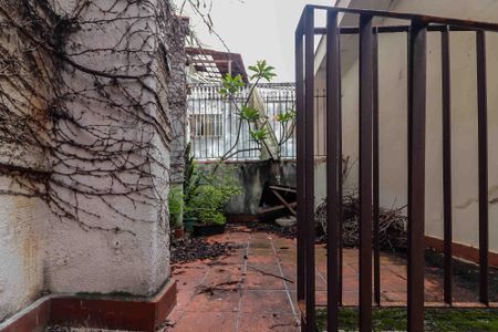 Casa para alugar com 130m², 4 quartos e 2 vagas Casa para alugar com 130m², 4 quartos e 2 vagasQuintal